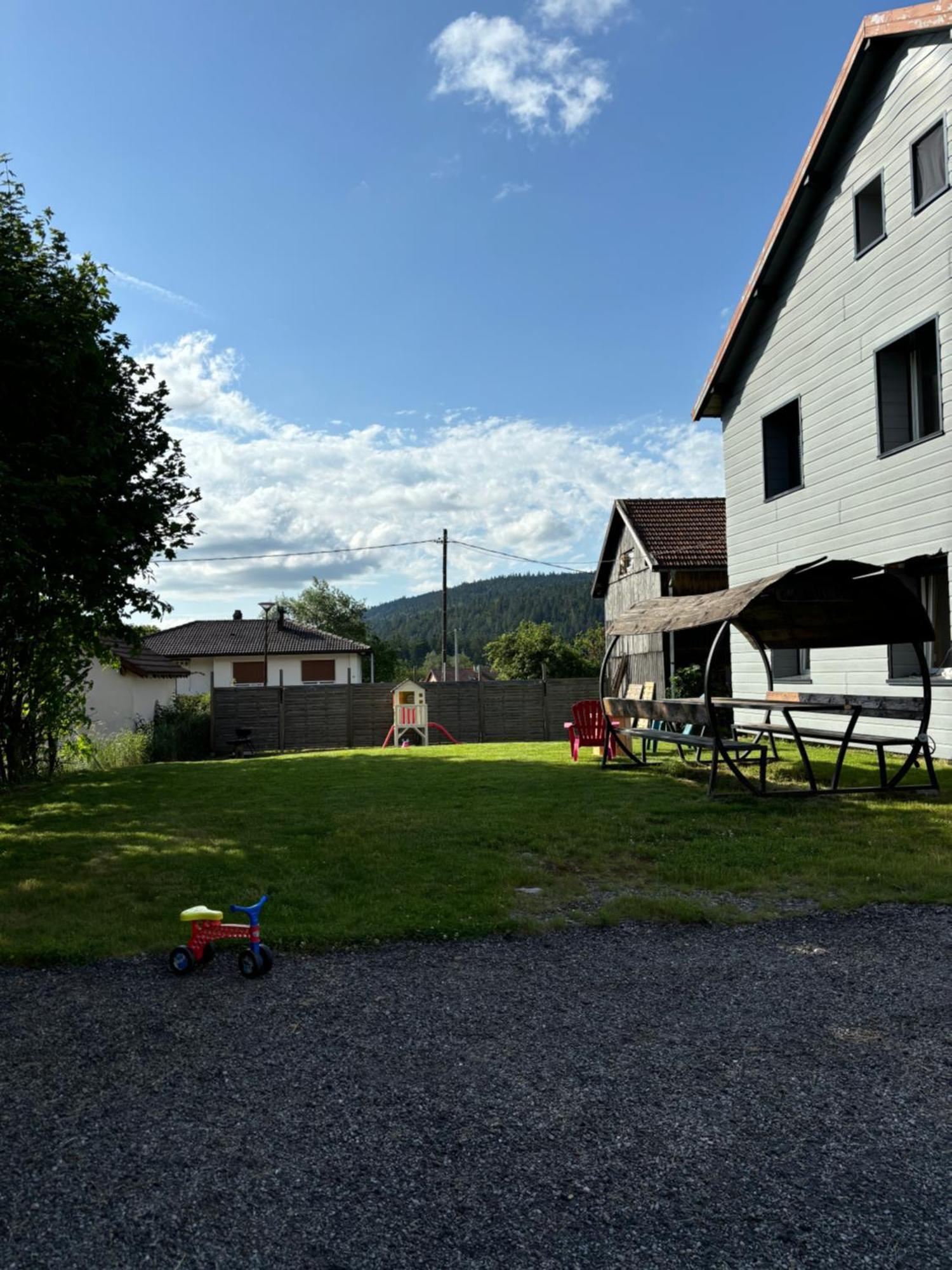 Appartement Cosy Avec Jardin Et Barbecue Gérardmer Екстериор снимка